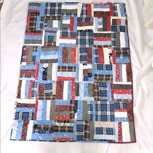 Amazing hand made SNOOPY crib quilt red/blue